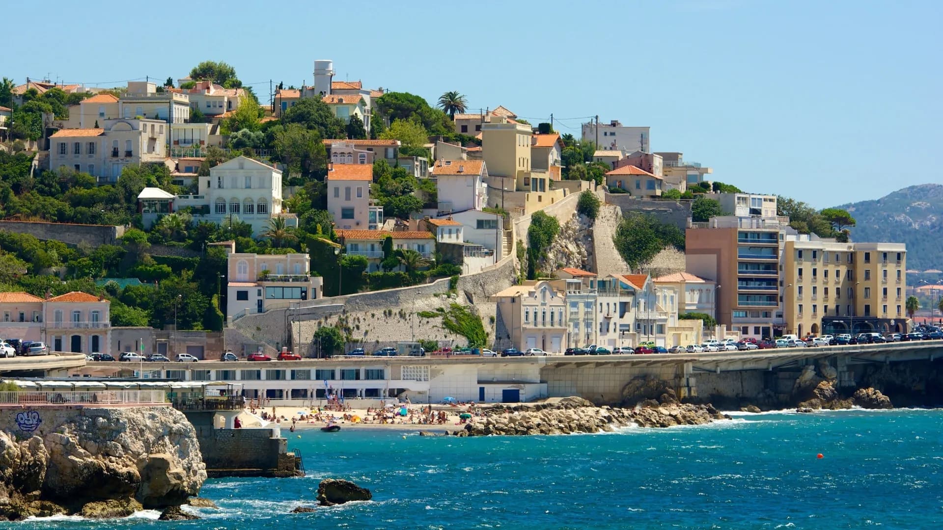 Marseille 2026 : colocation ou location meublée classique, quelle stratégie est la plus rentable ?