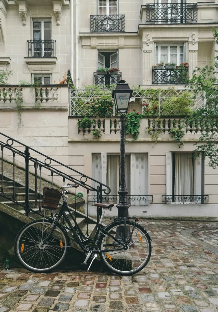 Pourquoi Investir dans l'Immobilier en France est un Choix Stratégique pour les Expatriés