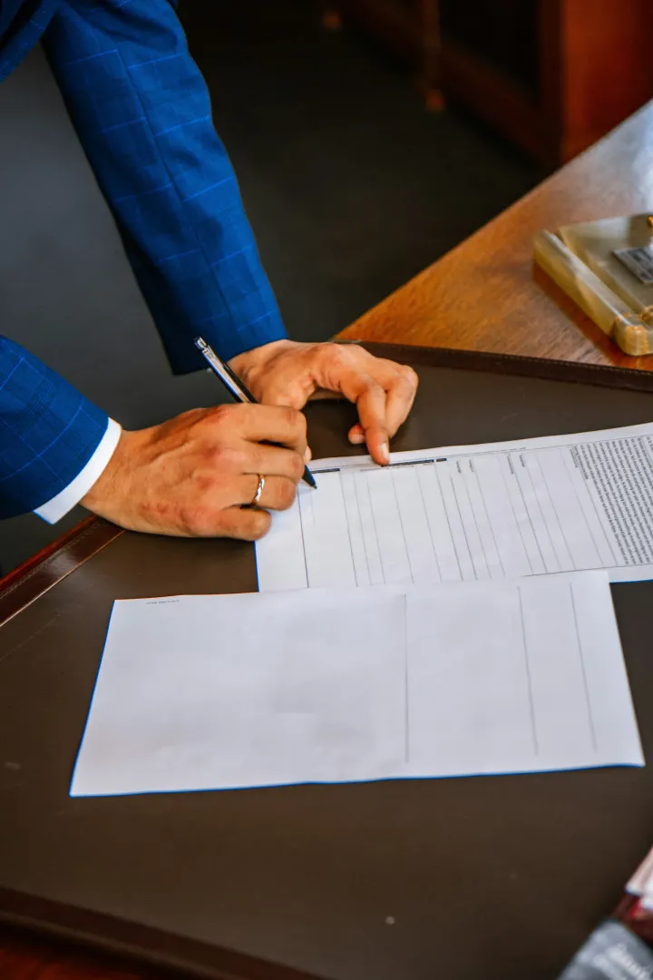 Augmentation de loyer : quand doit-on prévenir le locataire ?