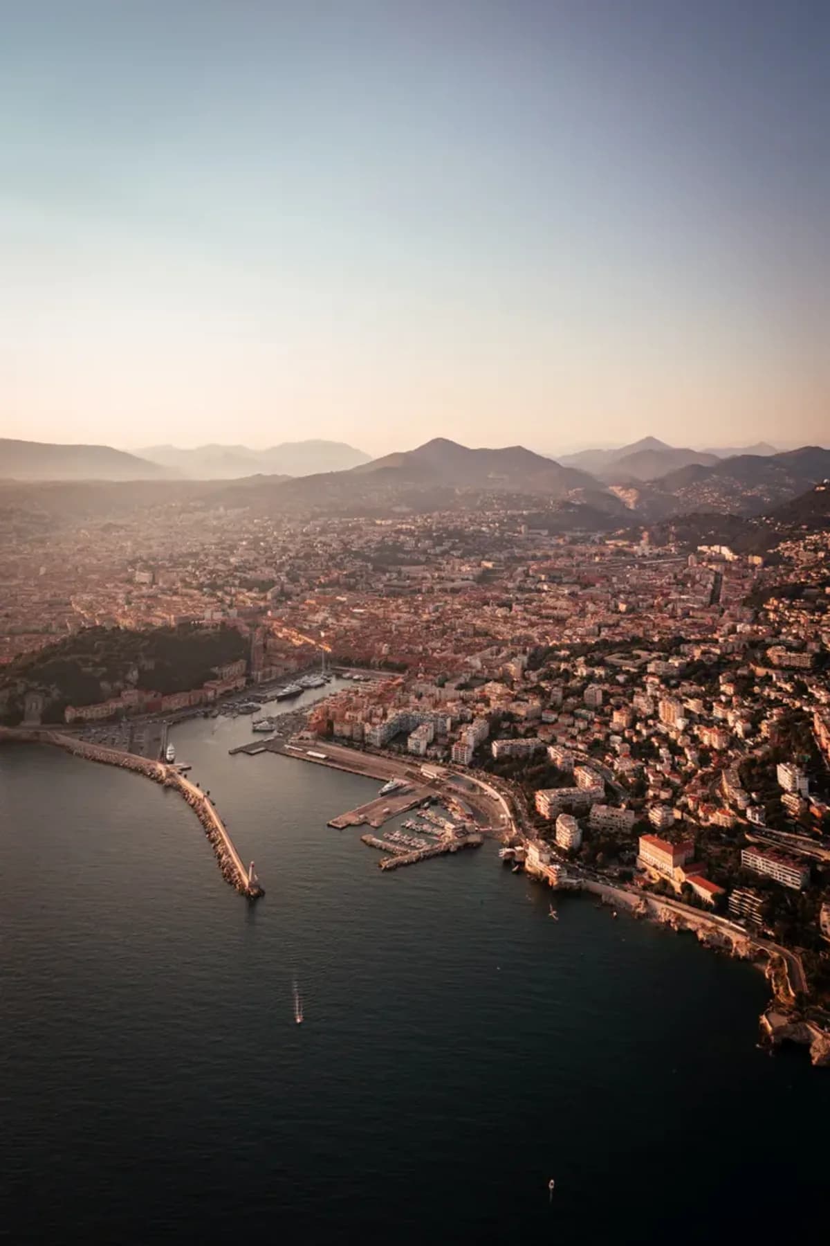 Pourquoi acheter un immeuble de rapport à Marseille ?